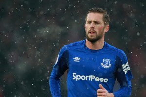 开云体育下载-季后赛抢七之夜，卡马文加，当沉默成为最锋利的刀