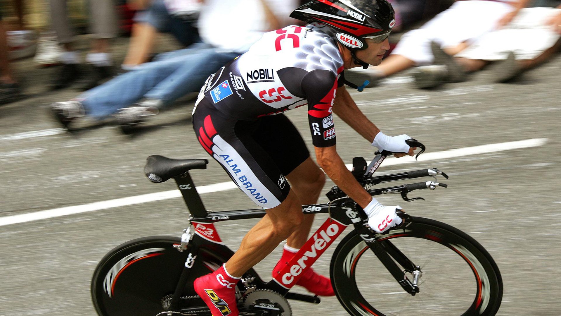 黄潜铁血映欧陆，帕尔默一剑定东决，硬仗美学与英雄主义的双重奏